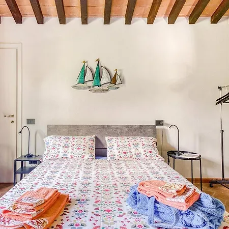 Charming Tuscan Borgo Il Massera Willa